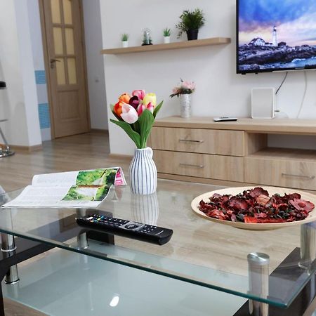 Cozy Apartment With A View Бухарест Екстер'єр фото
